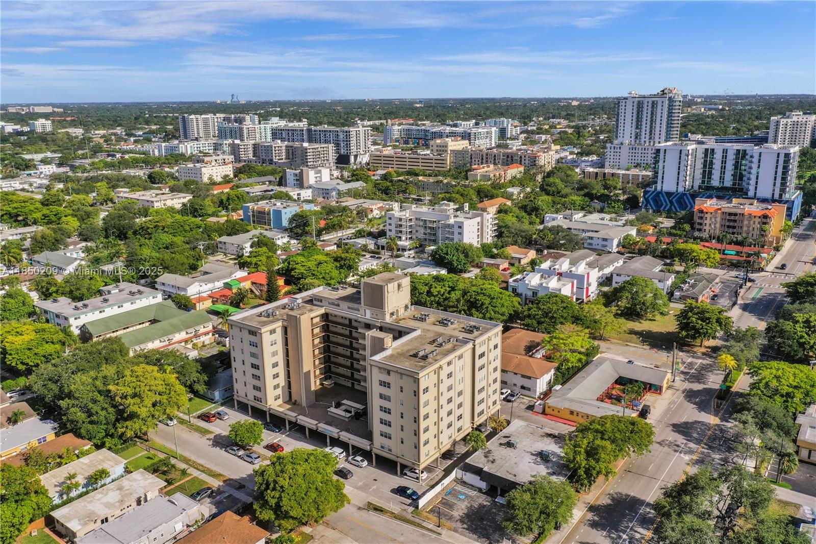 1811 Jefferson St # 606