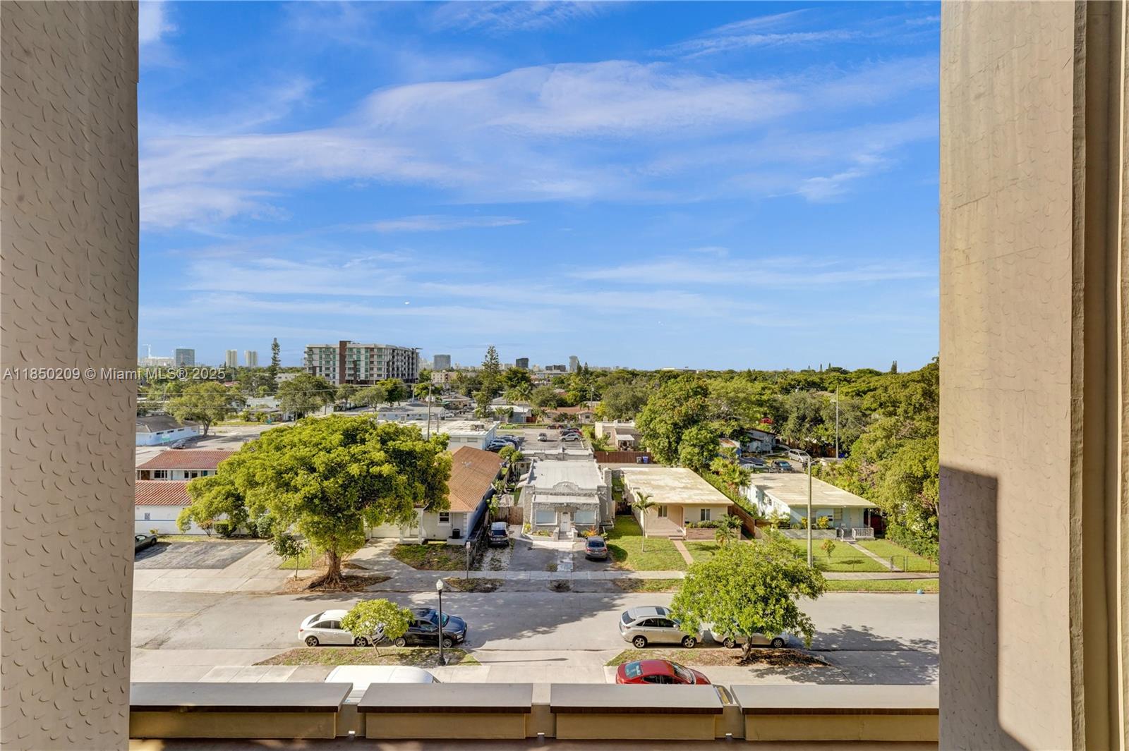 1811 Jefferson St # 606