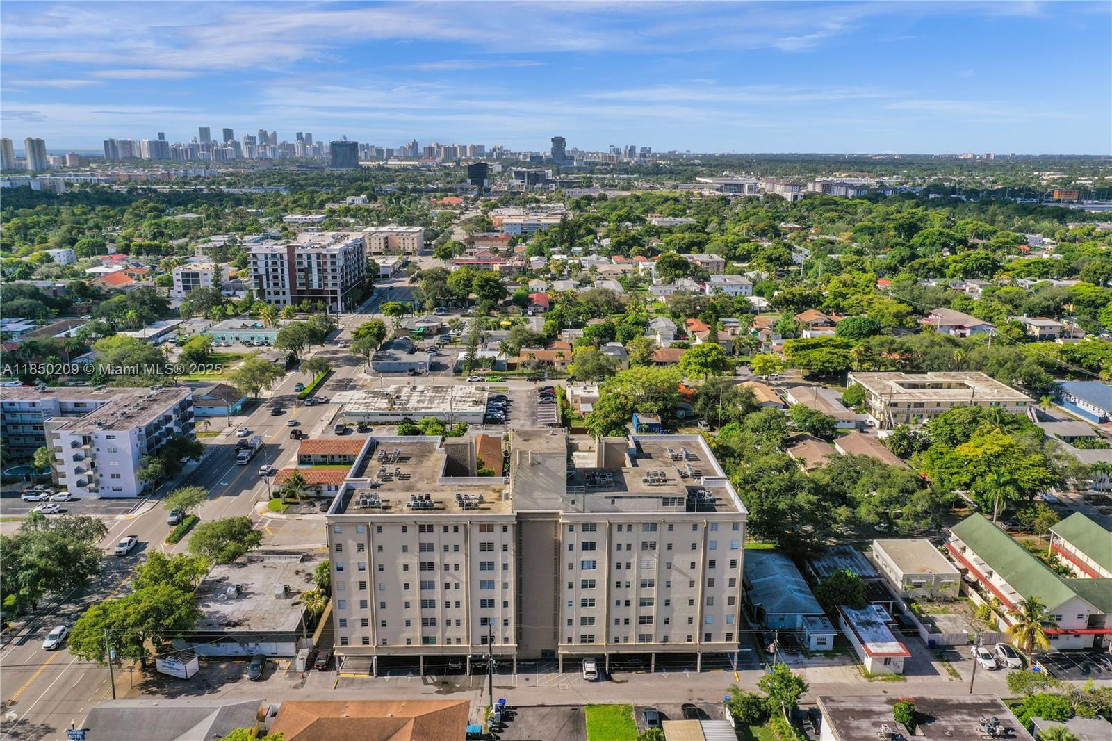 1811 Jefferson St # 606