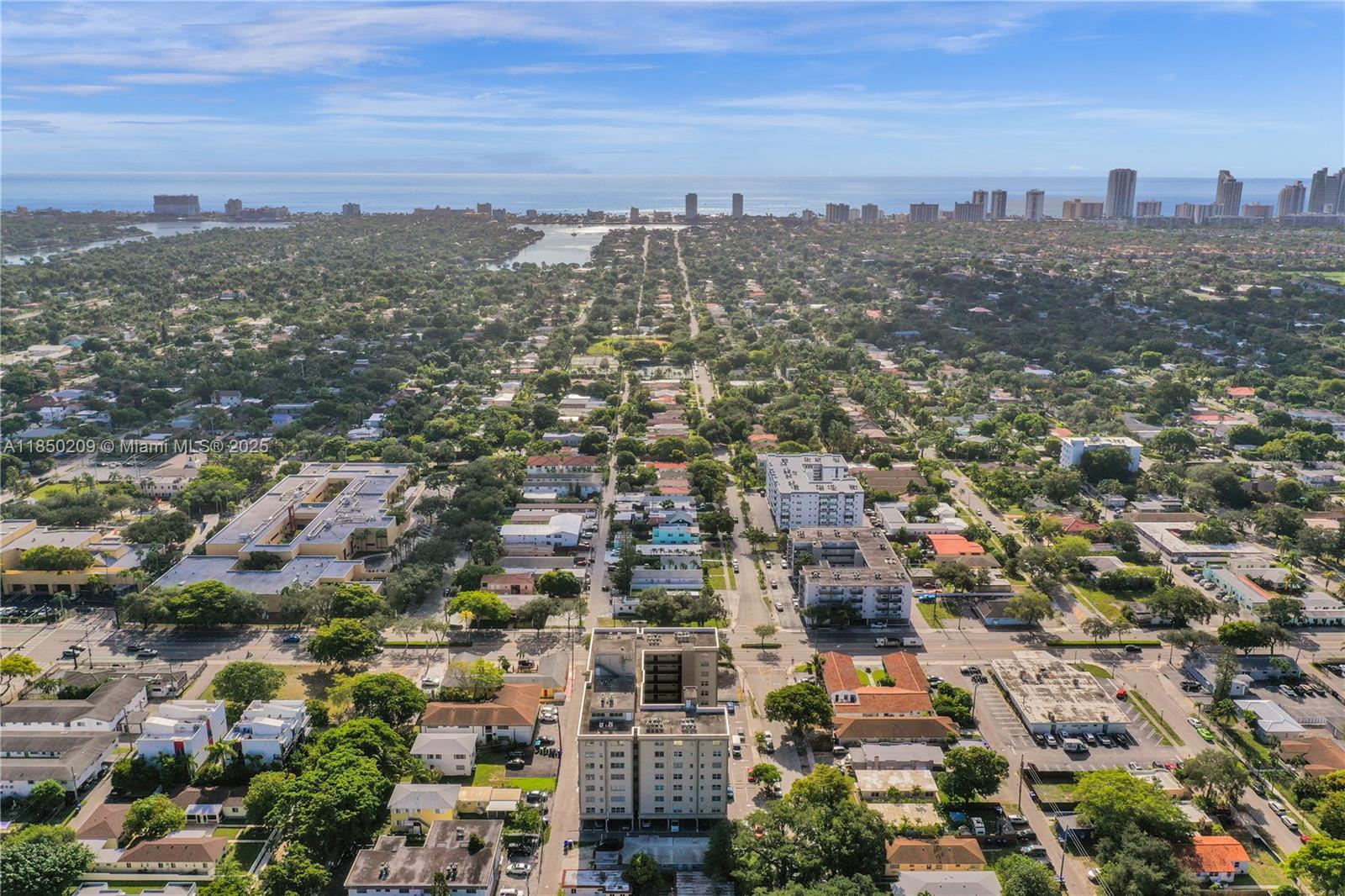 1811 Jefferson St # 606