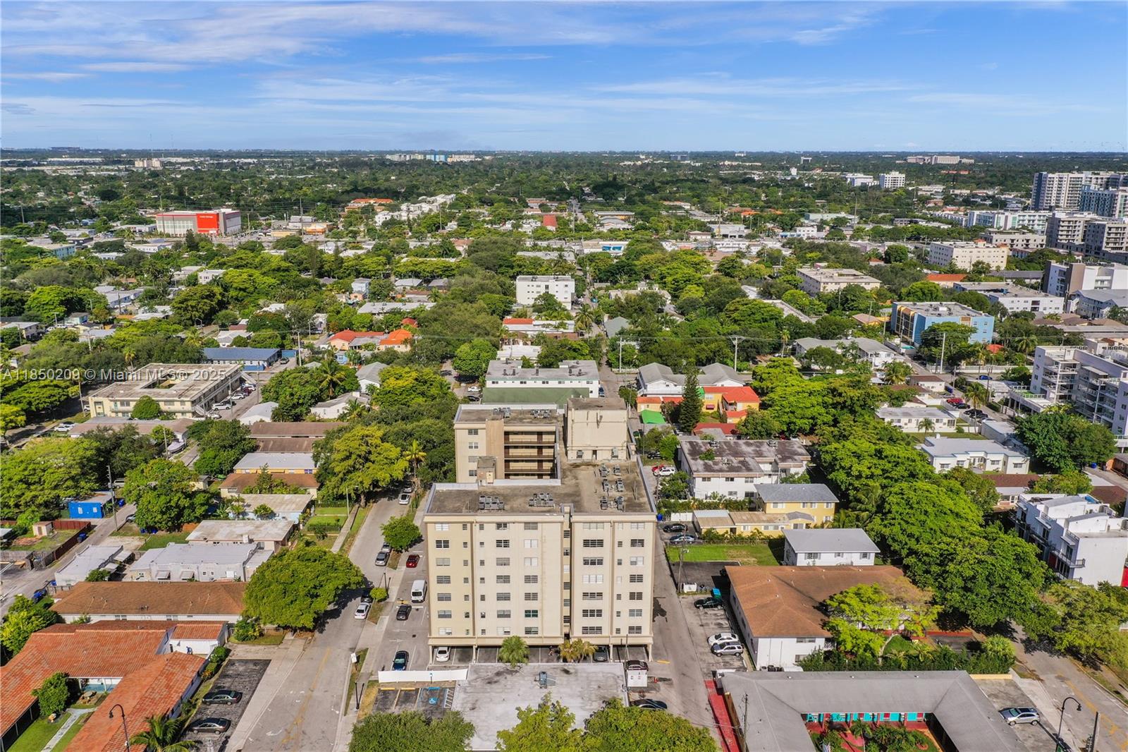 1811 Jefferson St # 606