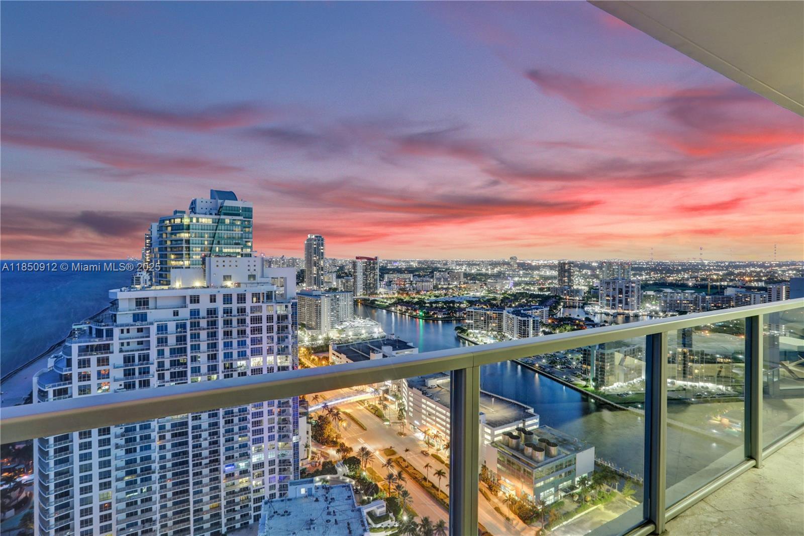 3101 S Ocean Dr # 3506