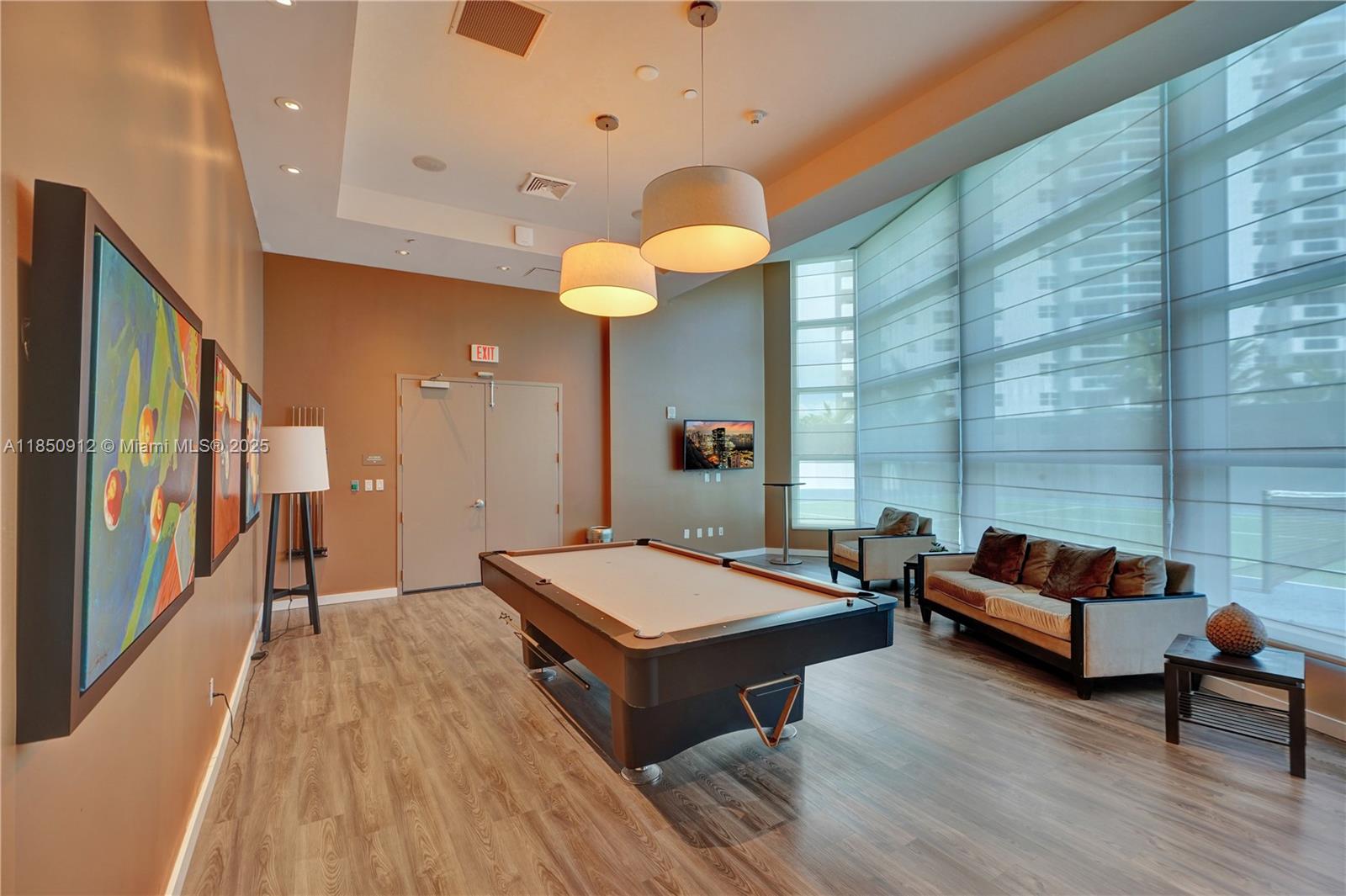 3101 S Ocean Dr # 3506