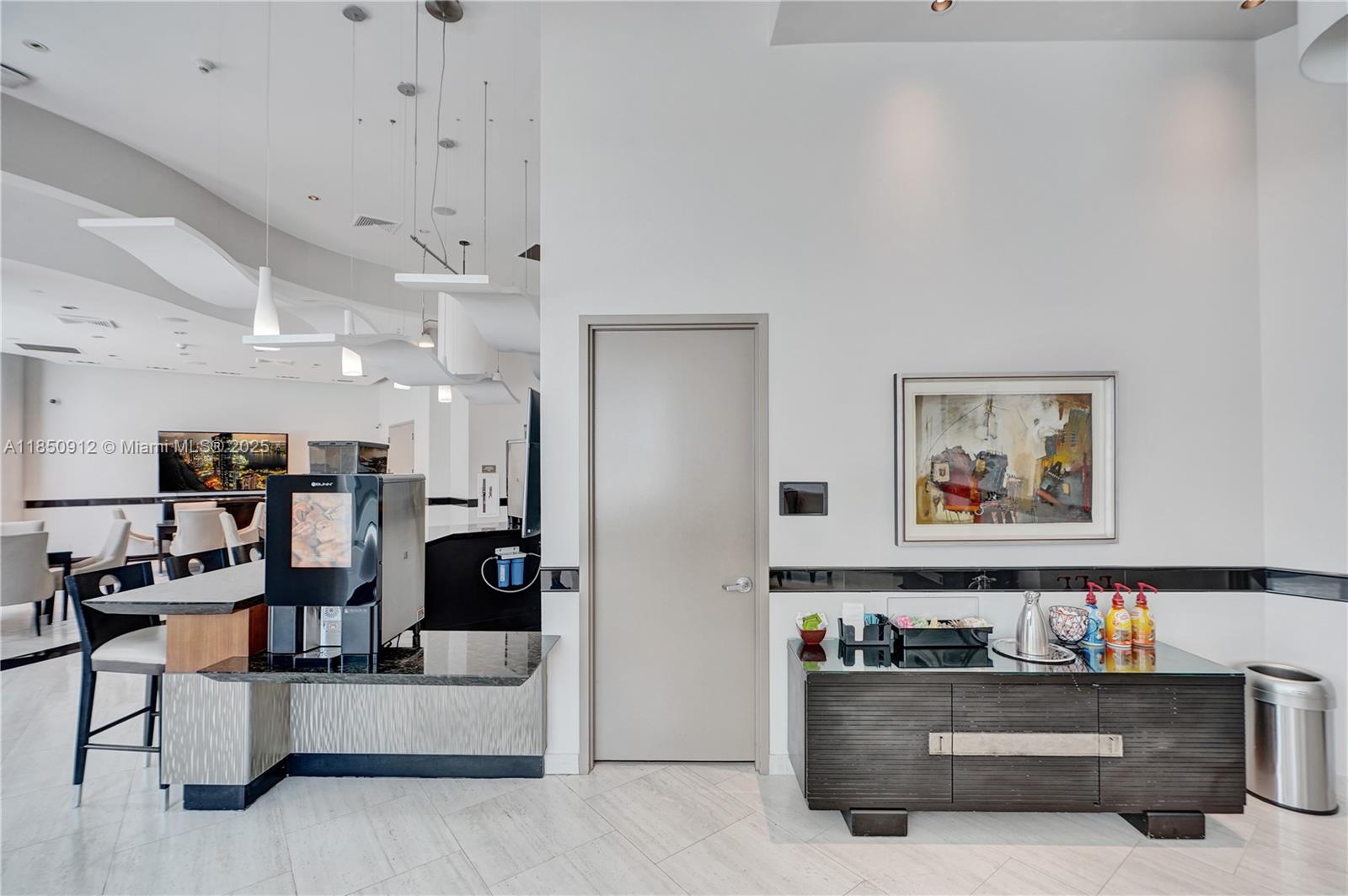 3101 S Ocean Dr # 3506