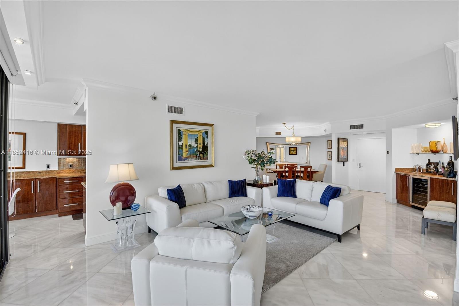 3000 Island Blvd # 505