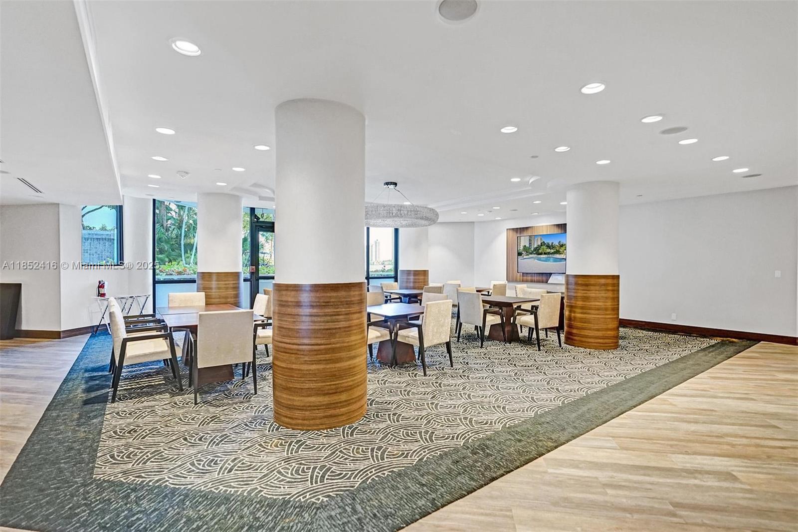 3000 Island Blvd # 505