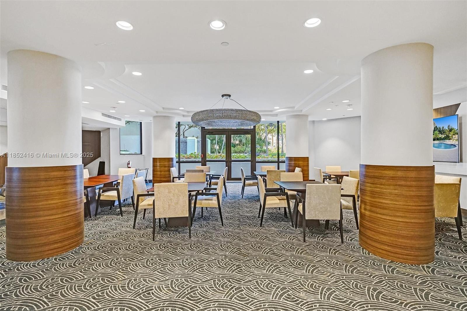 3000 Island Blvd # 505