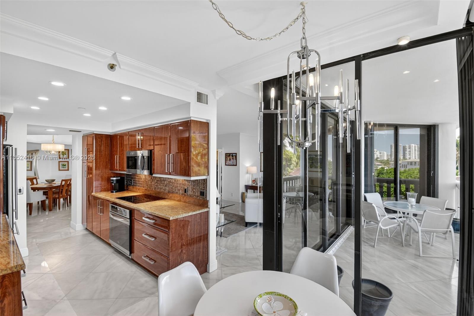 3000 Island Blvd # 505