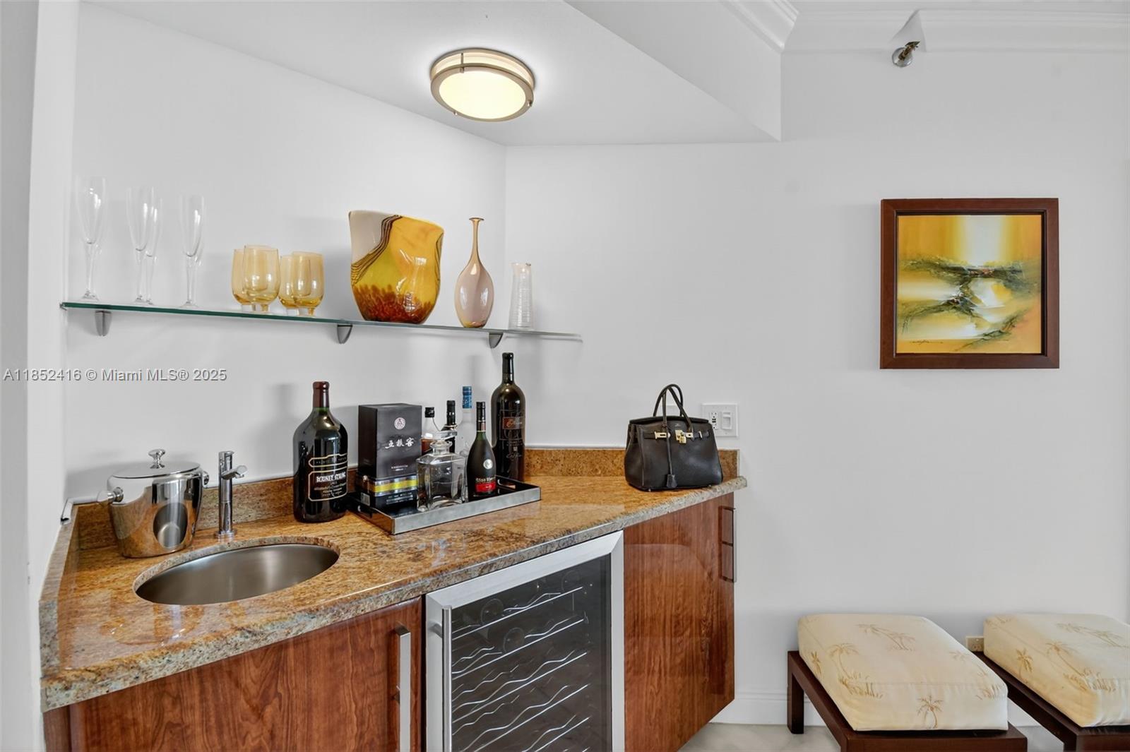 3000 Island Blvd # 505