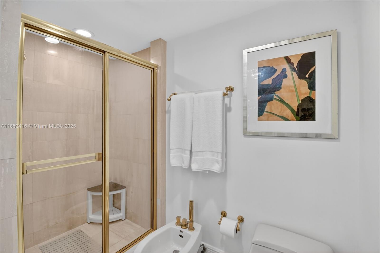 3000 Island Blvd # 505