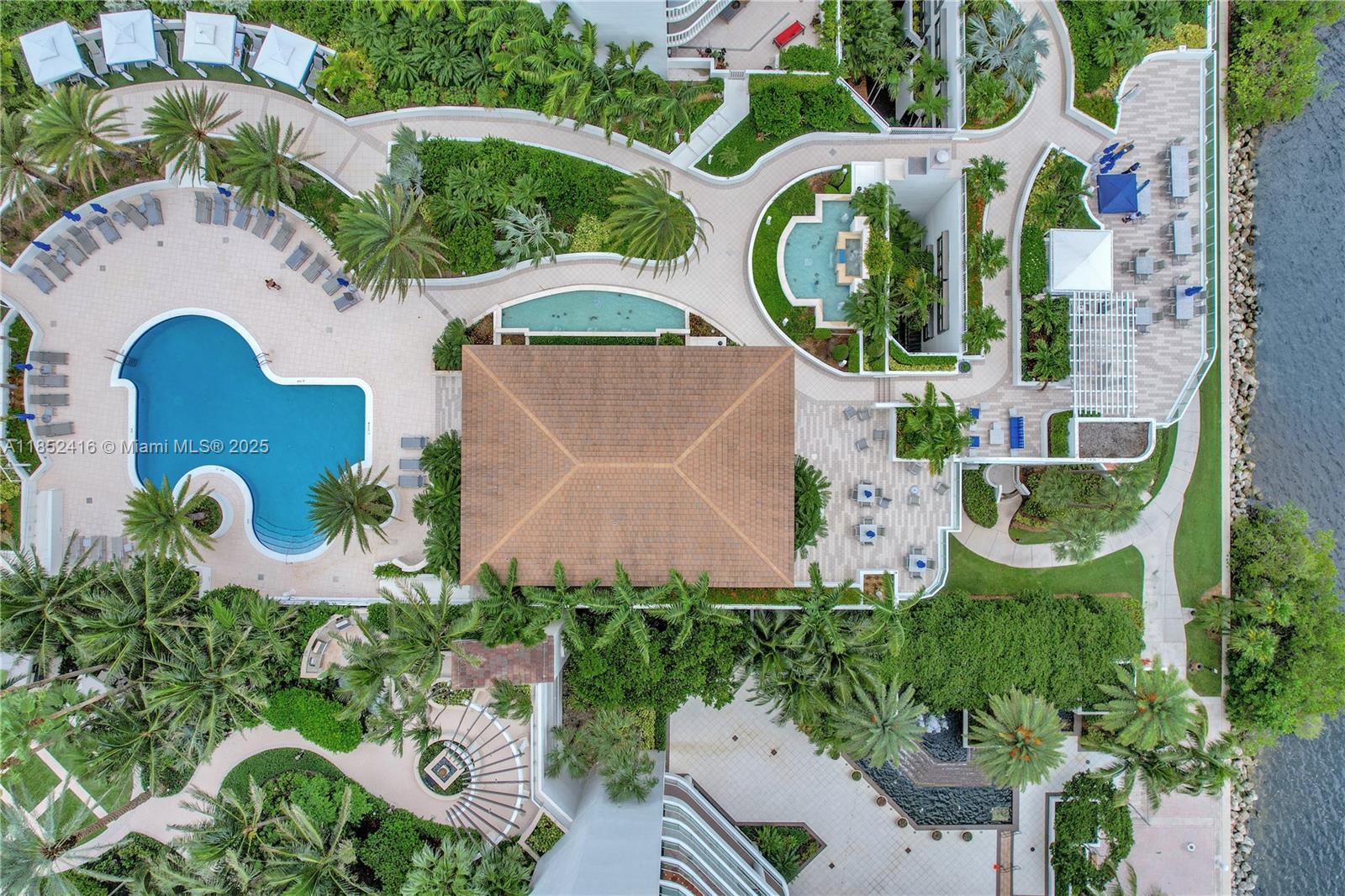 3000 Island Blvd # 505