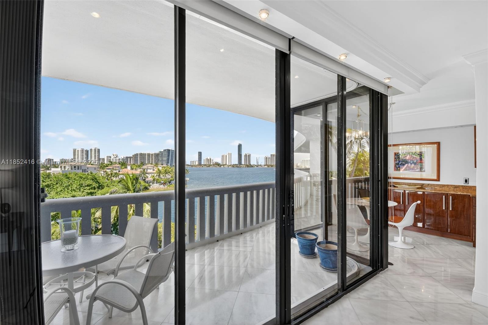 3000 Island Blvd # 505