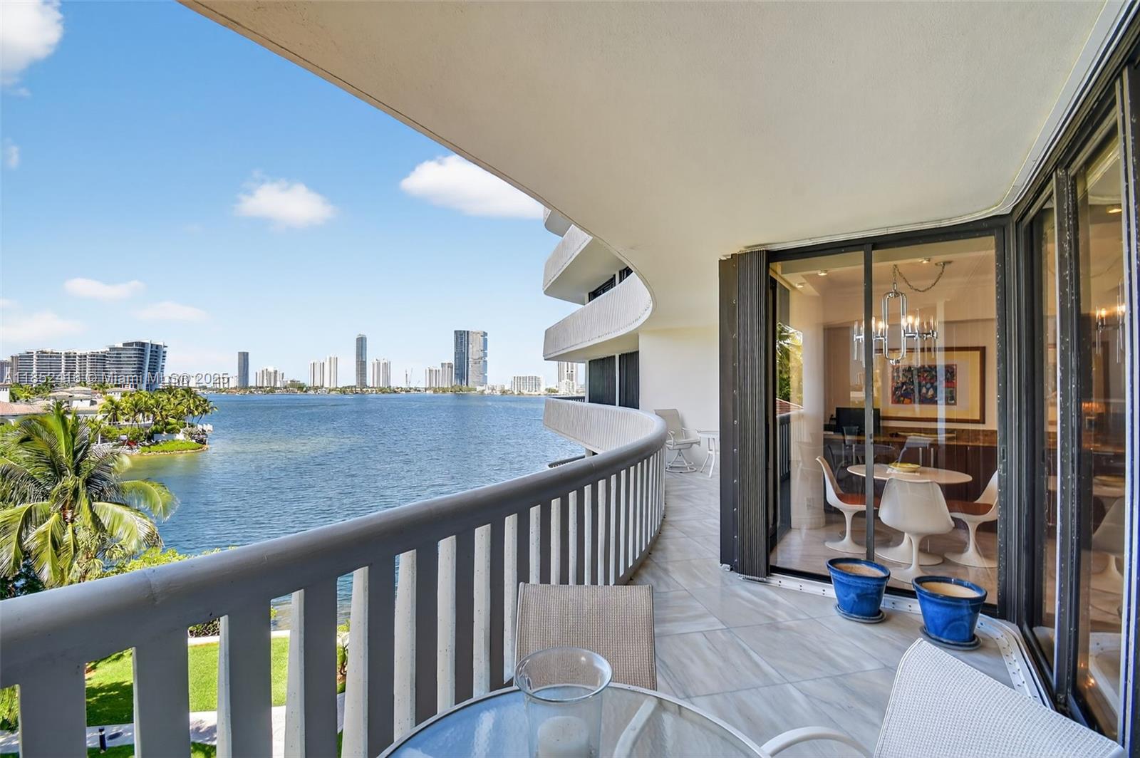 3000 Island Blvd # 505