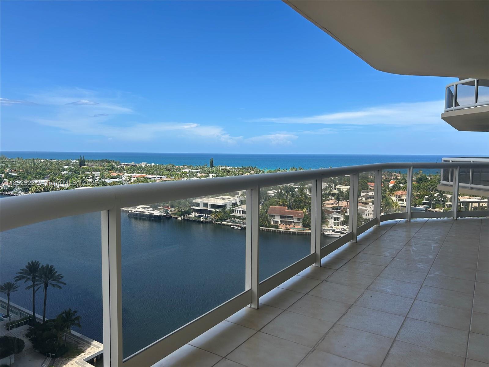 20191 E Country Club Dr # 1605