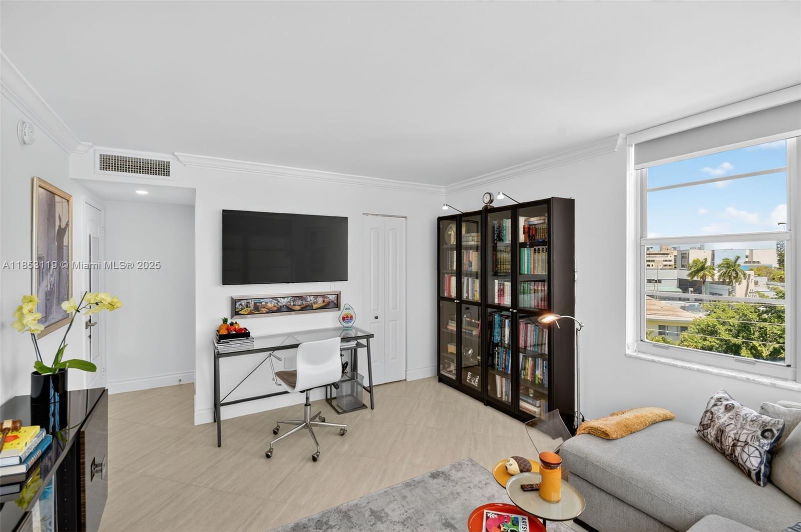 9250 W Bay Harbor Dr # 5A