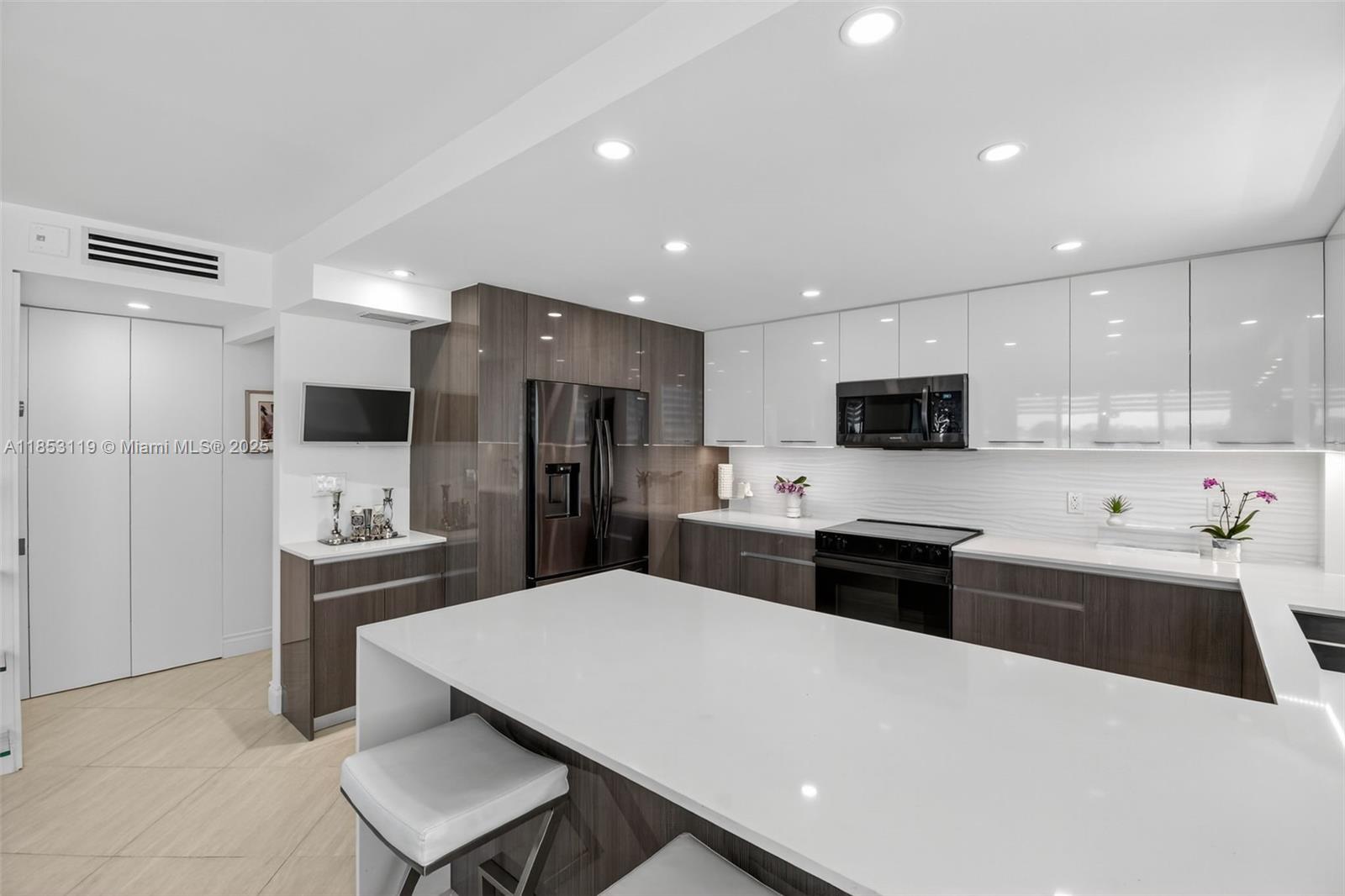 9250 W Bay Harbor Dr # 5A