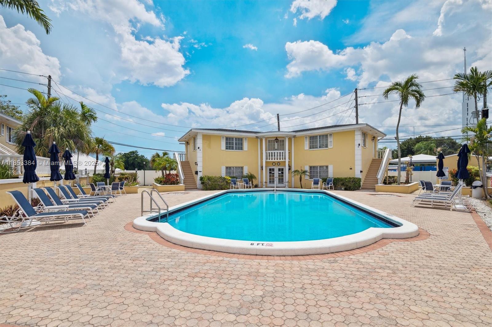 5900 NE 22nd Way # 802