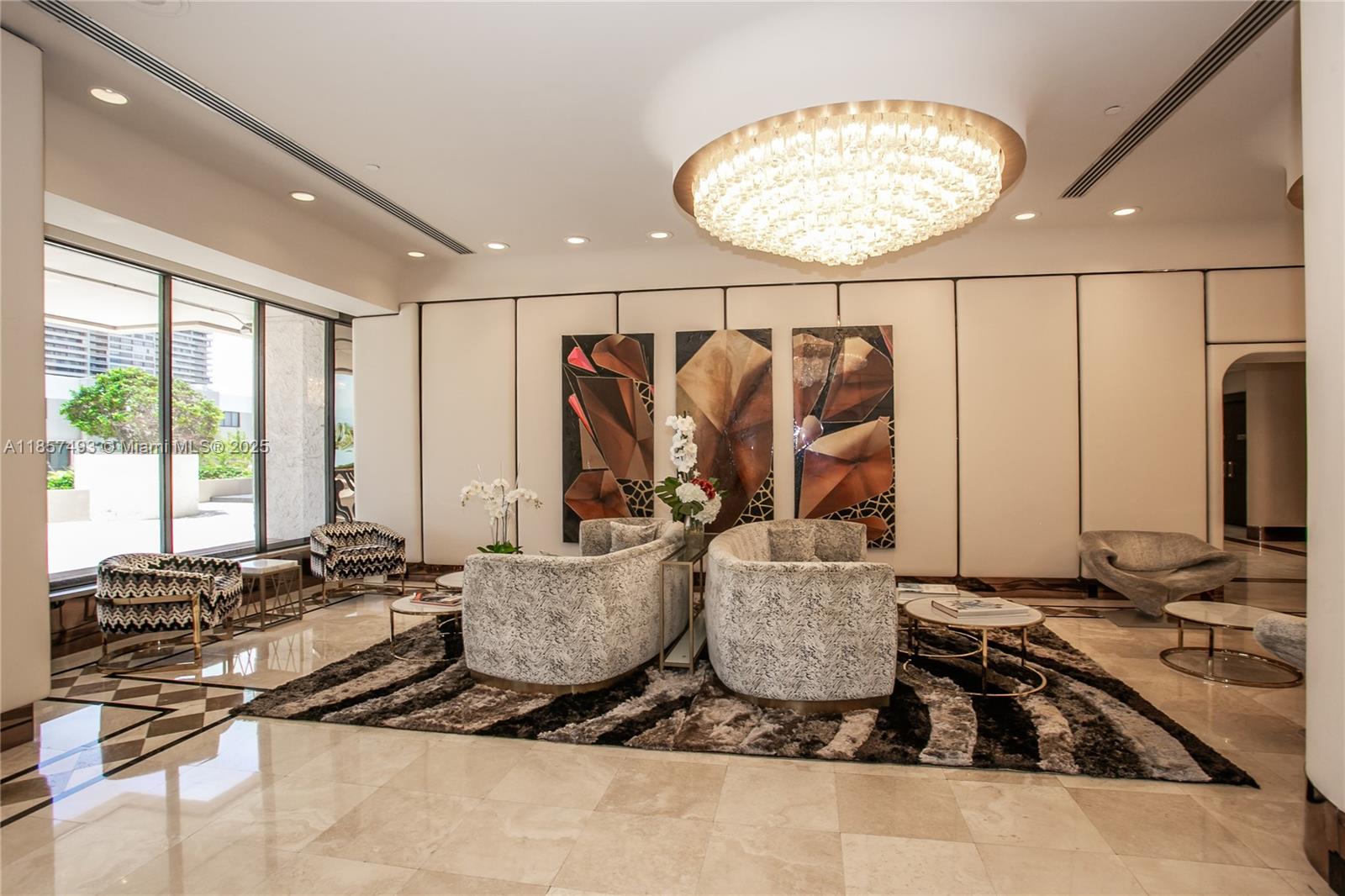 1800 NE 114th St # 1803