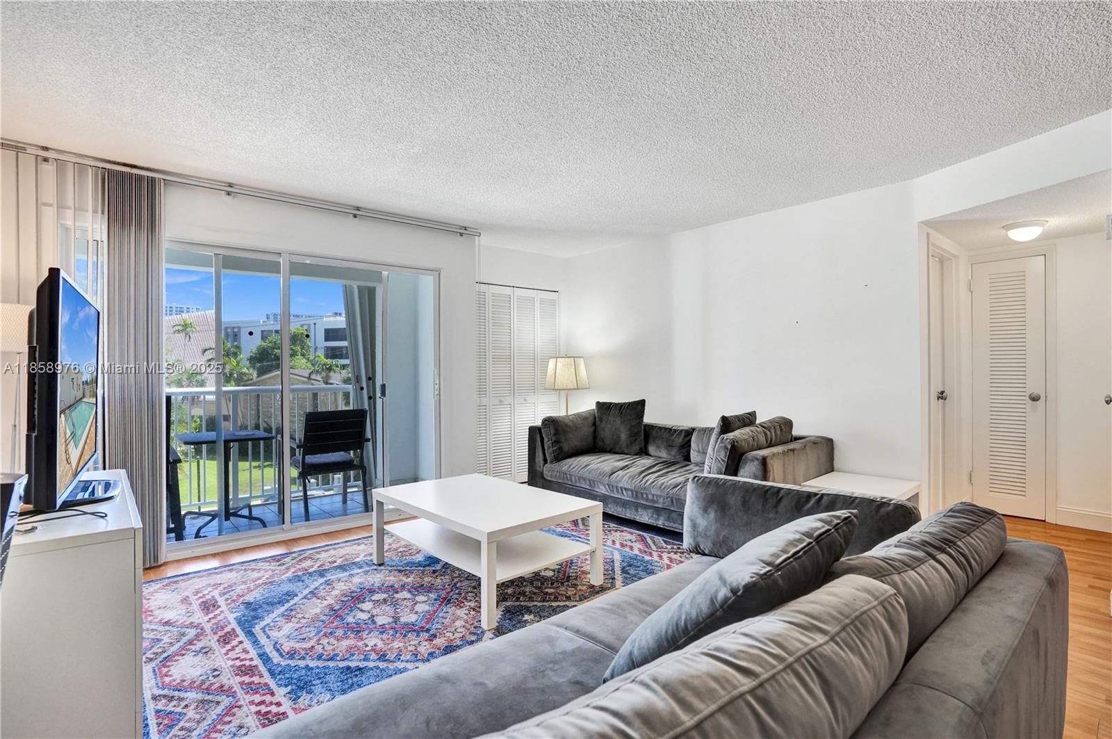 17800 Atlantic Blvd # 301