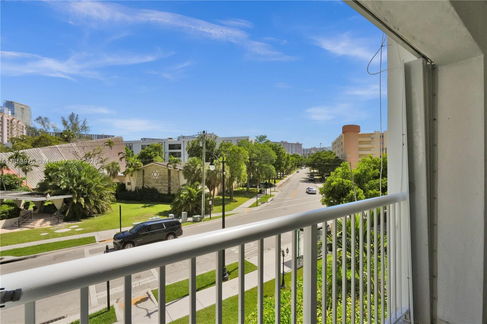 17800 Atlantic Blvd # 301