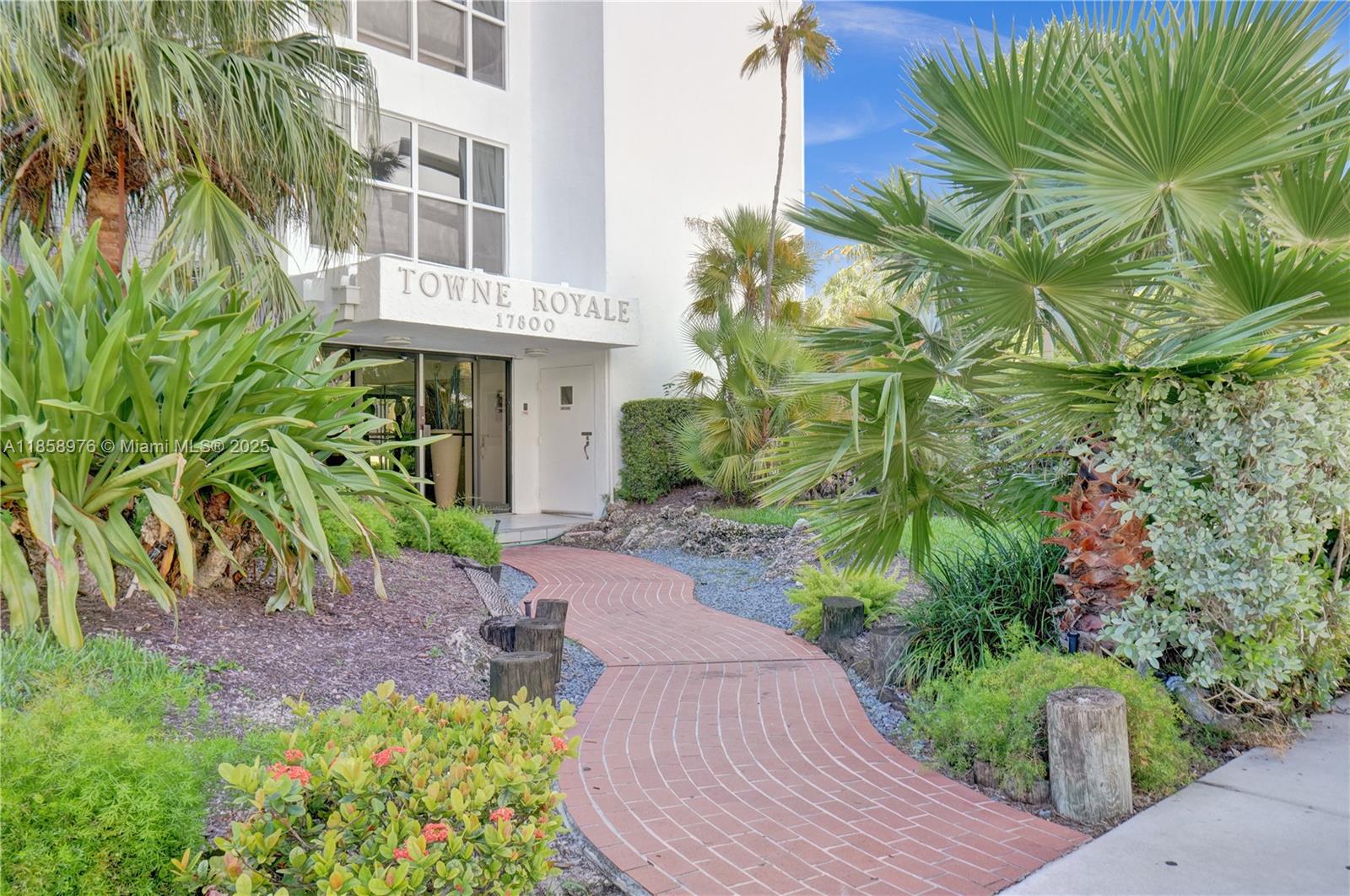 17800 Atlantic Blvd # 301