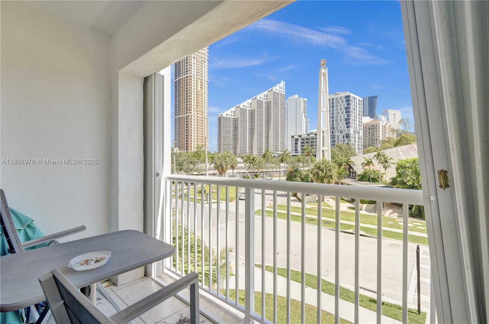 17800 Atlantic Blvd # 301