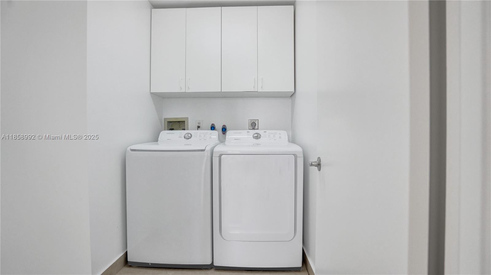 16485 Collins Ave Unit: WS6C