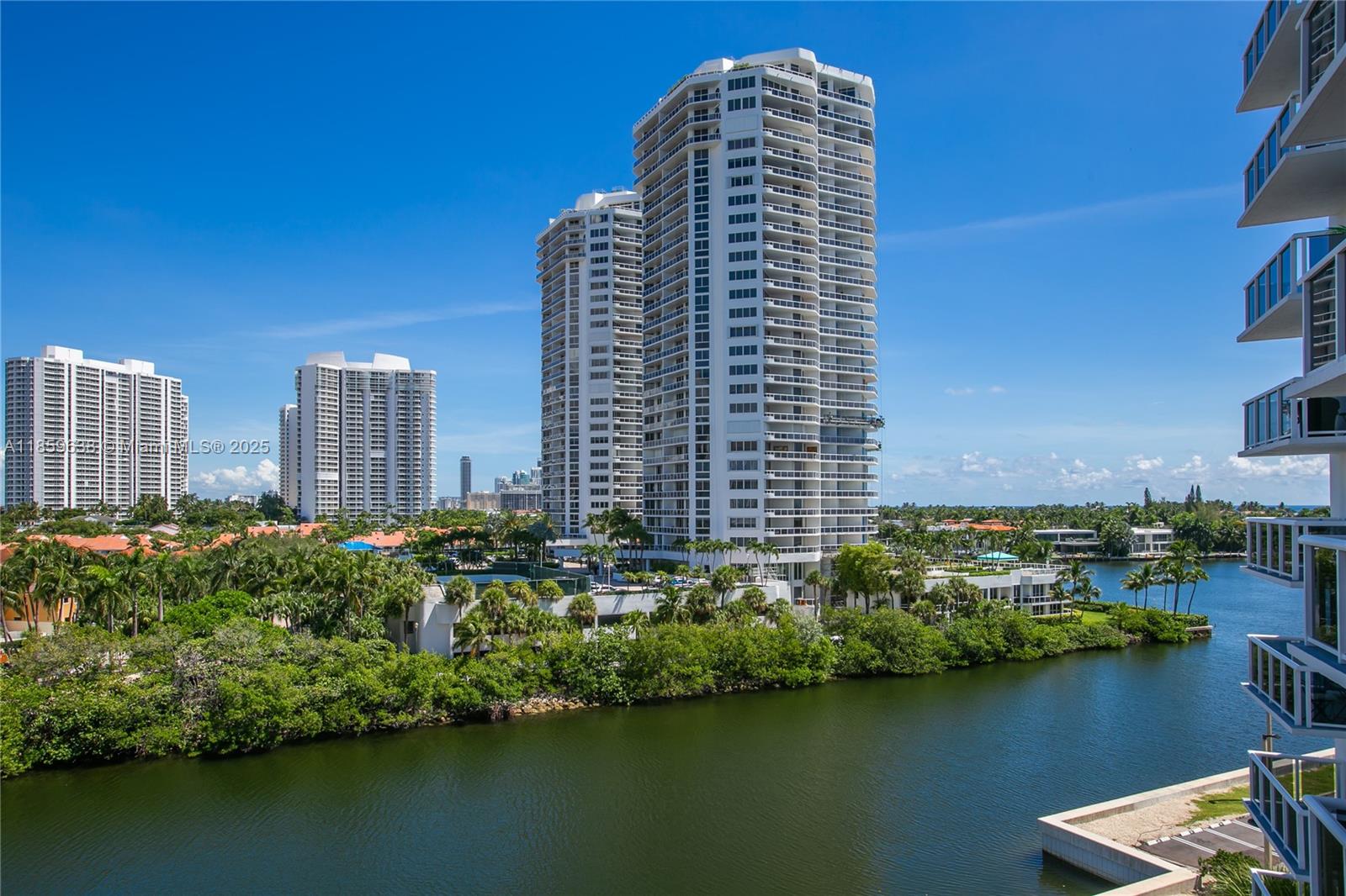 20505 E Country Club Dr # 731