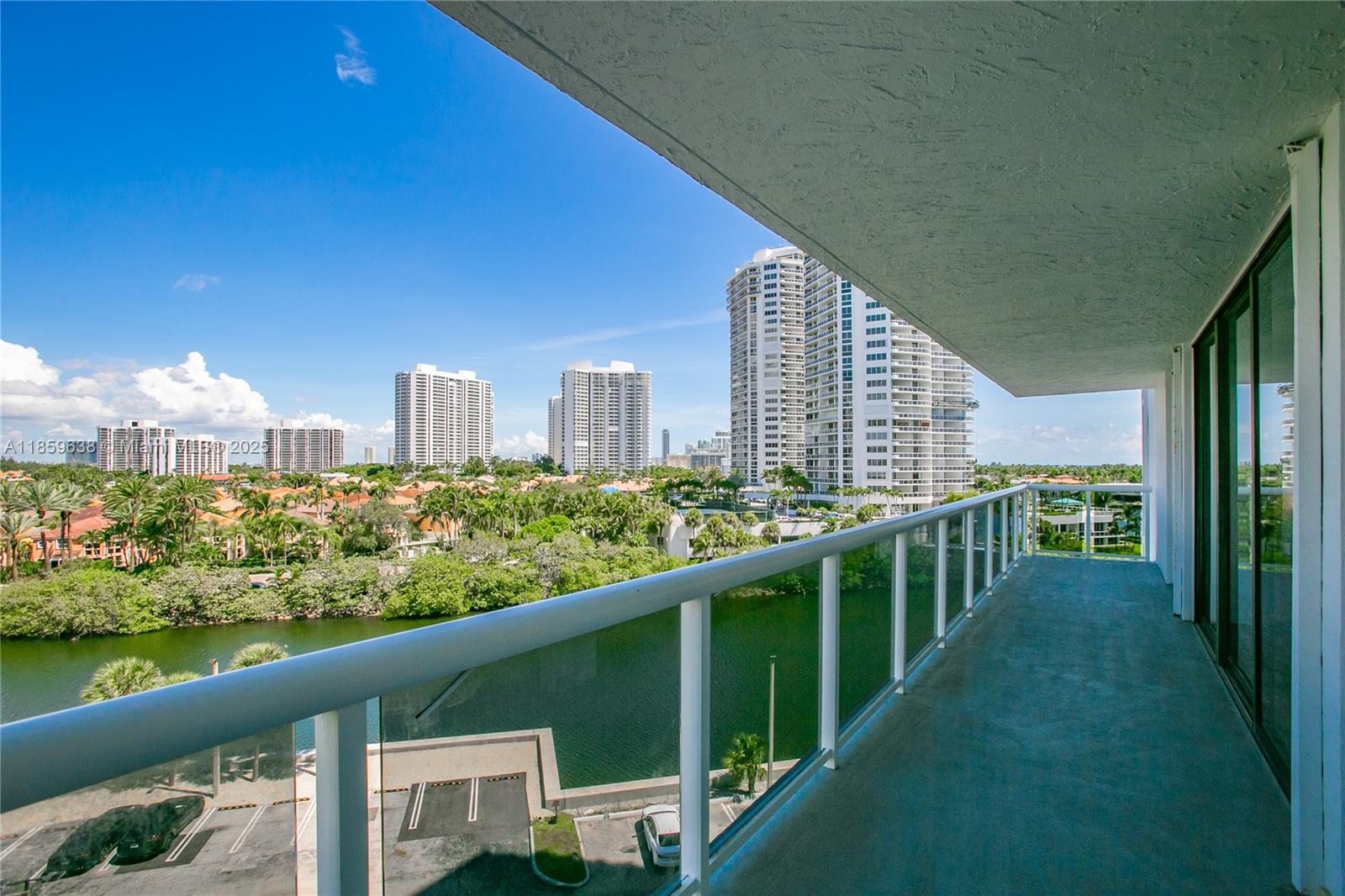 20505 E Country Club Dr # 731