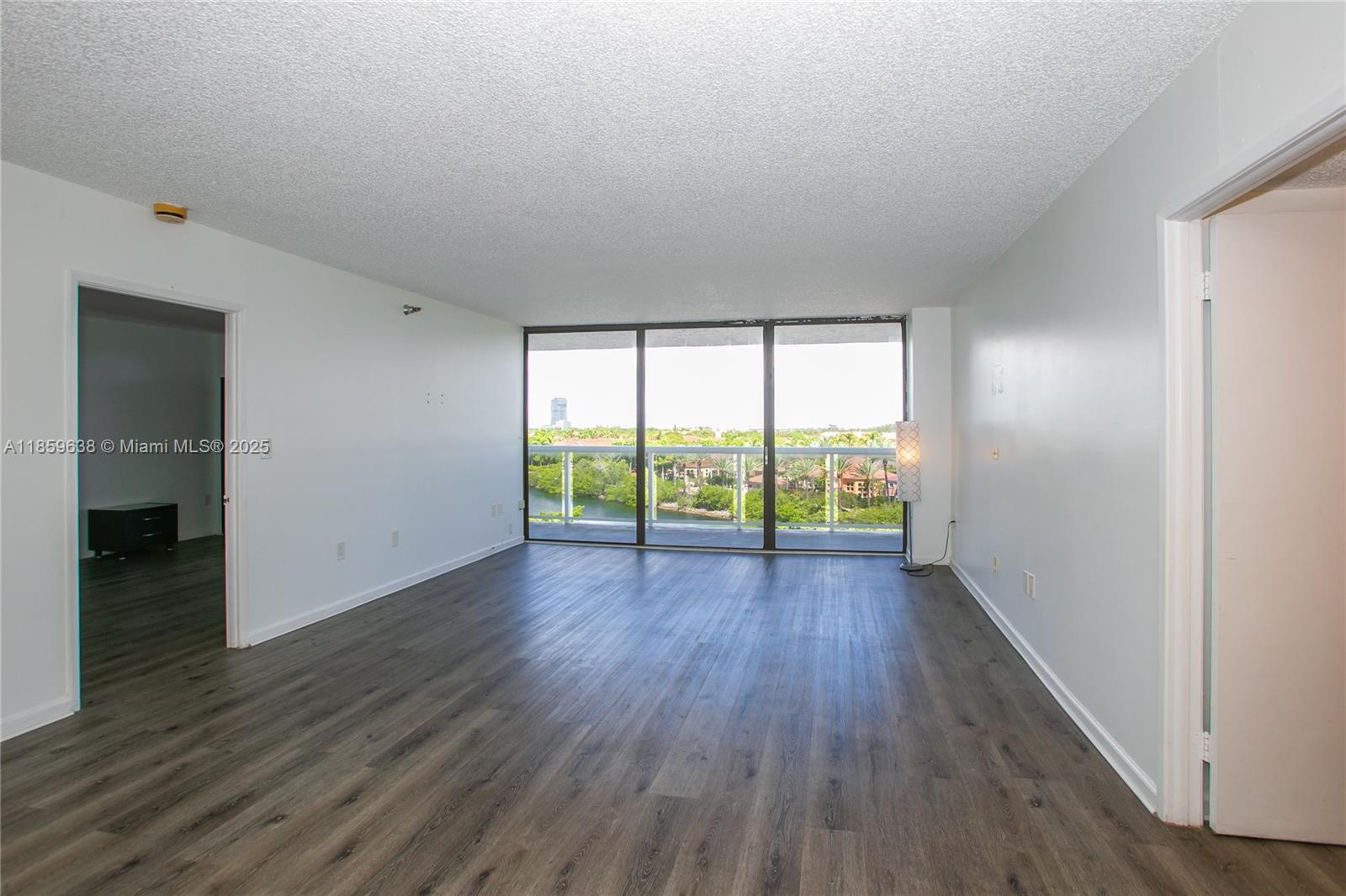 20505 E Country Club Dr # 731