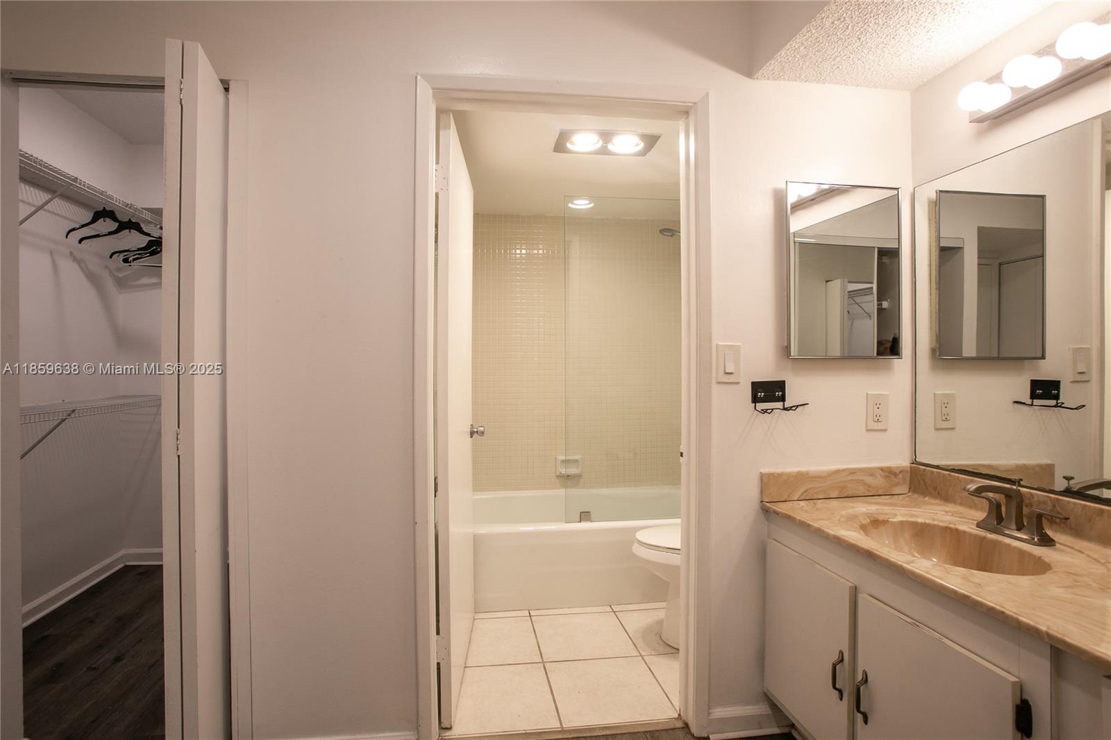 20505 E Country Club Dr # 731