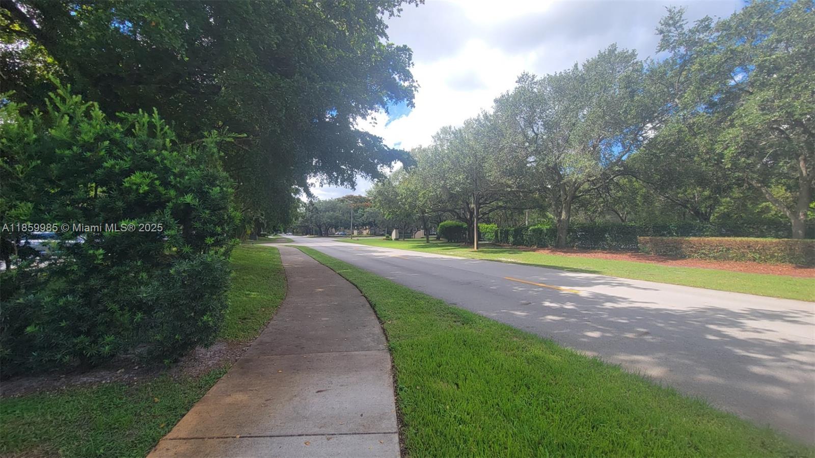 3300 W Rolling Hills Cir # 303