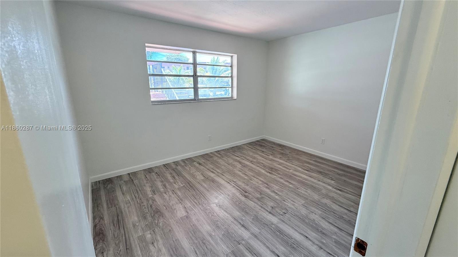 19001 NE 14th Ave # 145