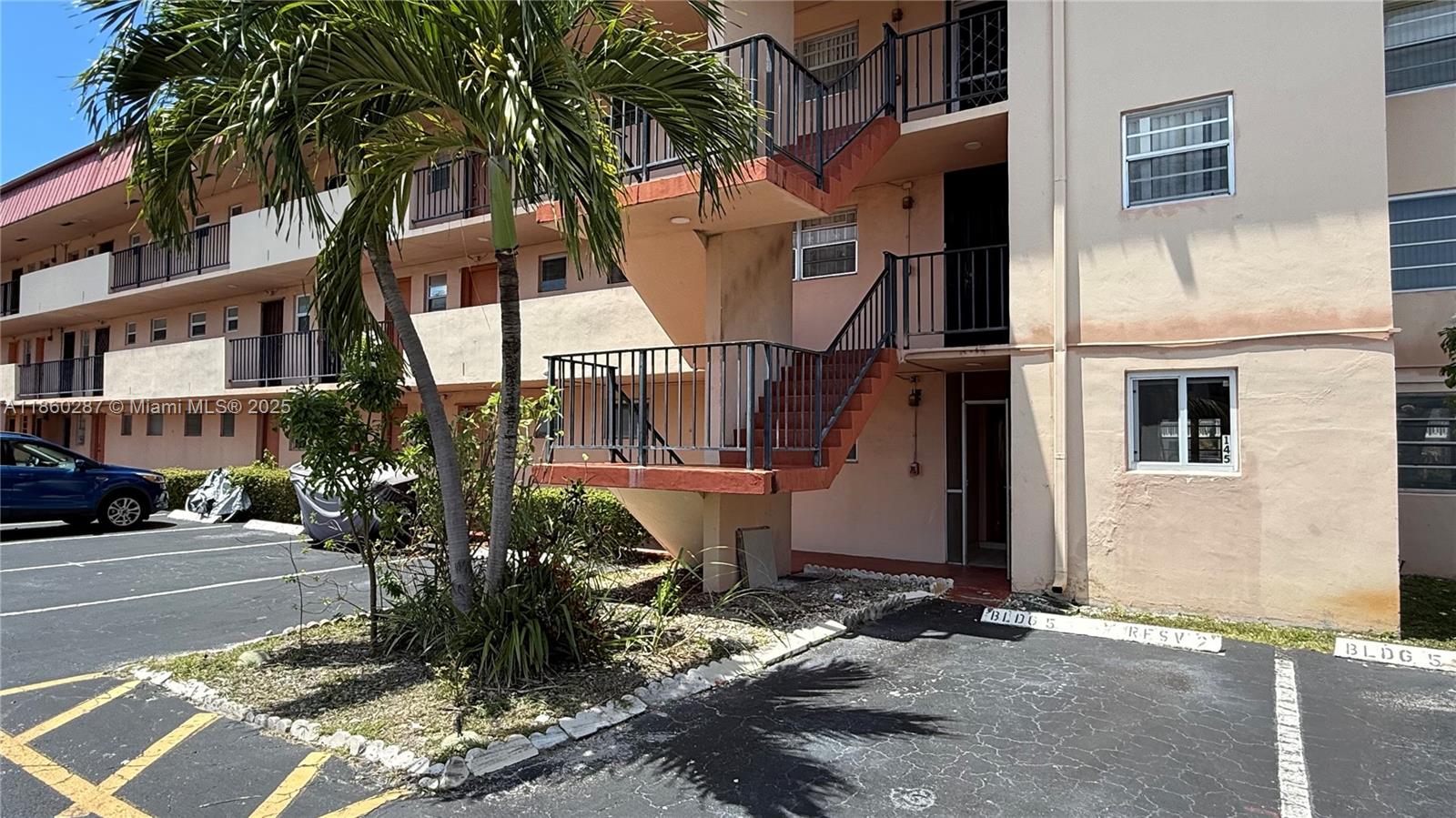 19001 NE 14th Ave # 145