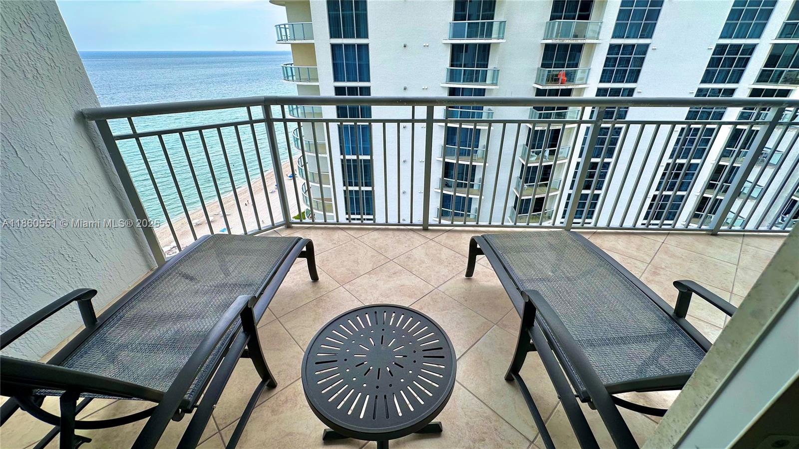 17375 Collins Ave # 2003