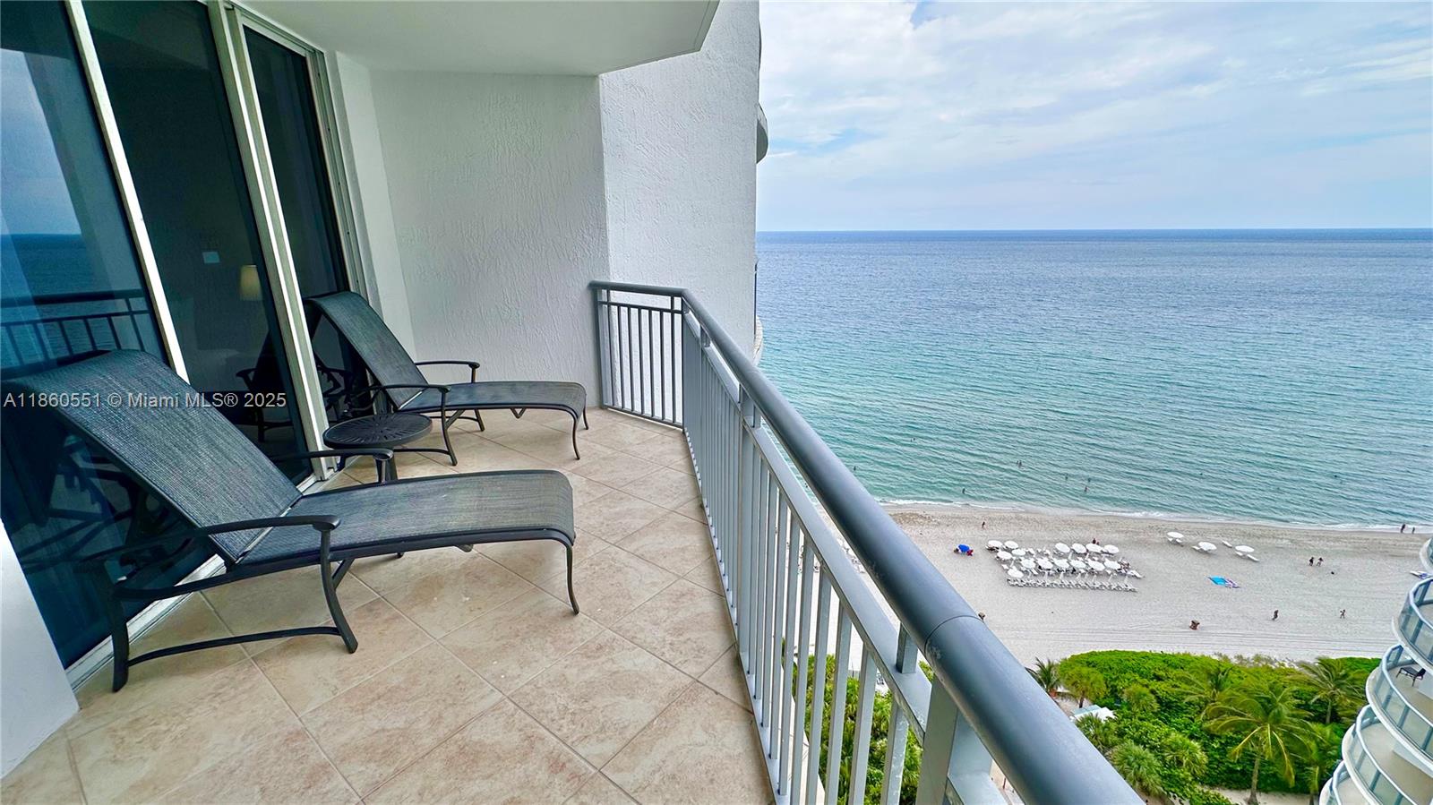 17375 Collins Ave # 2003