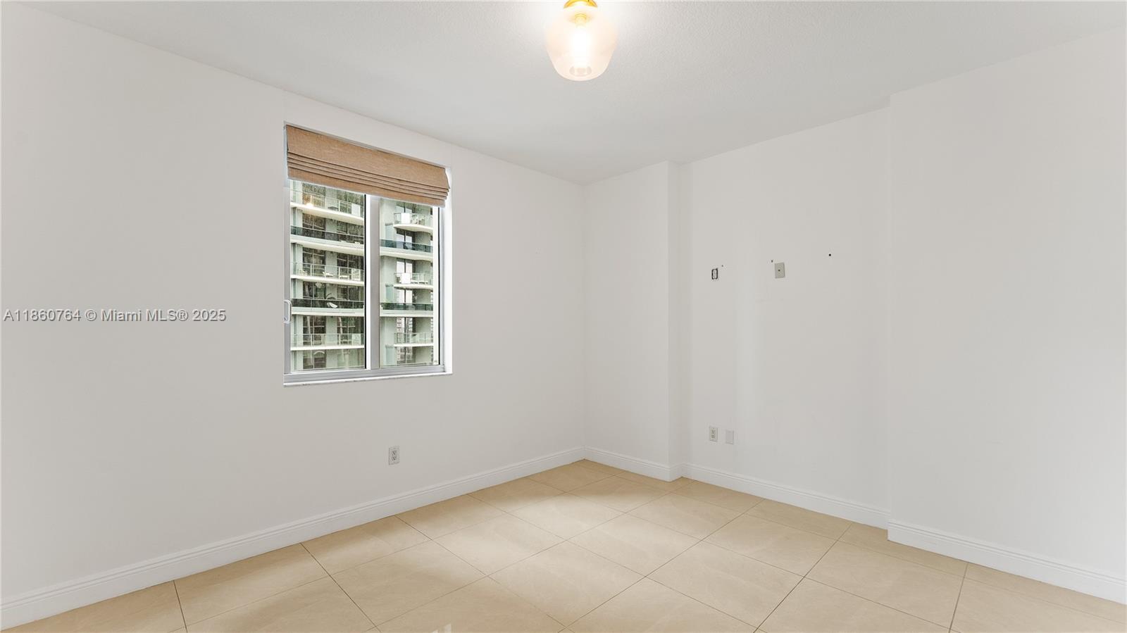 1050 Brickell Ave # 2620