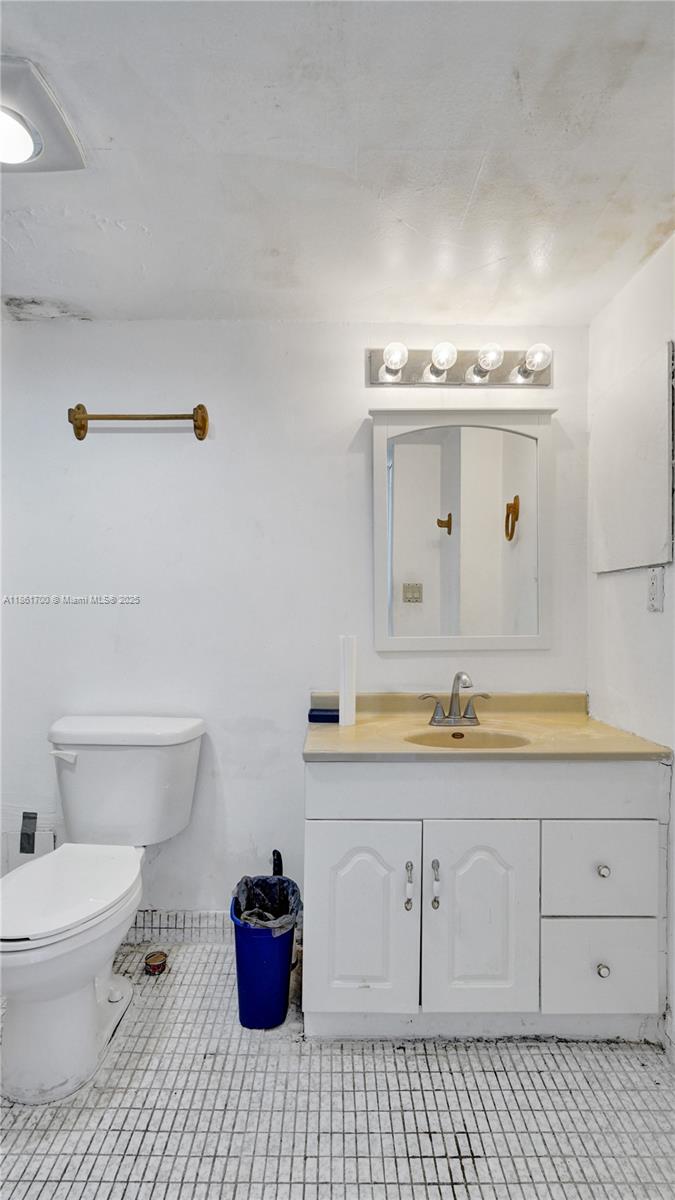 3101 N Country Club Dr # 401