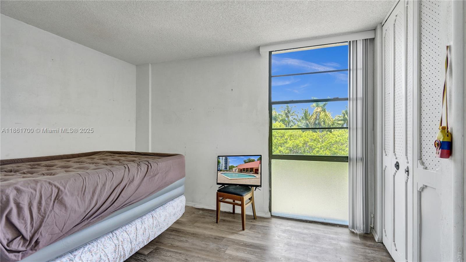 3101 N Country Club Dr # 401