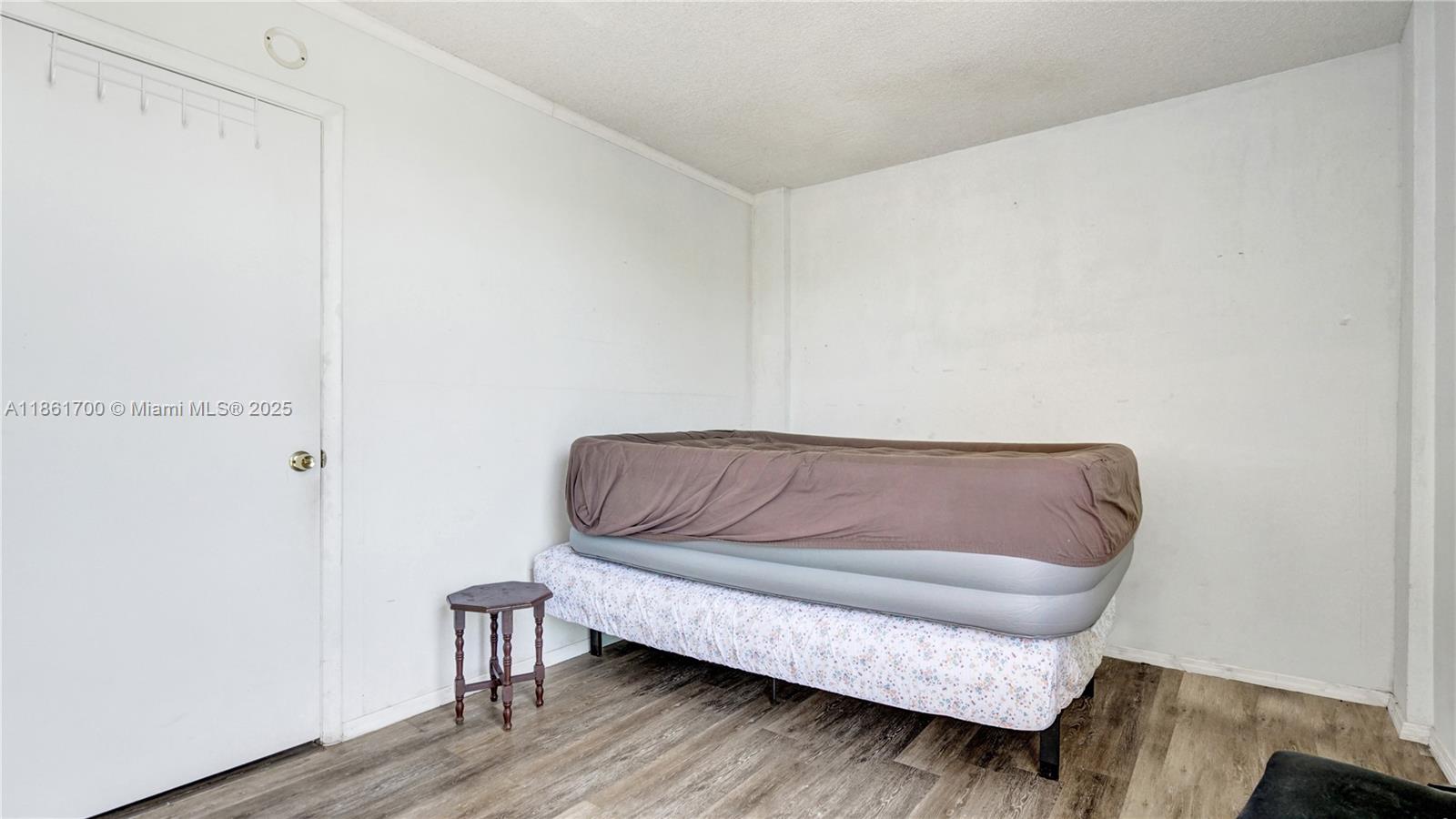 3101 N Country Club Dr # 401