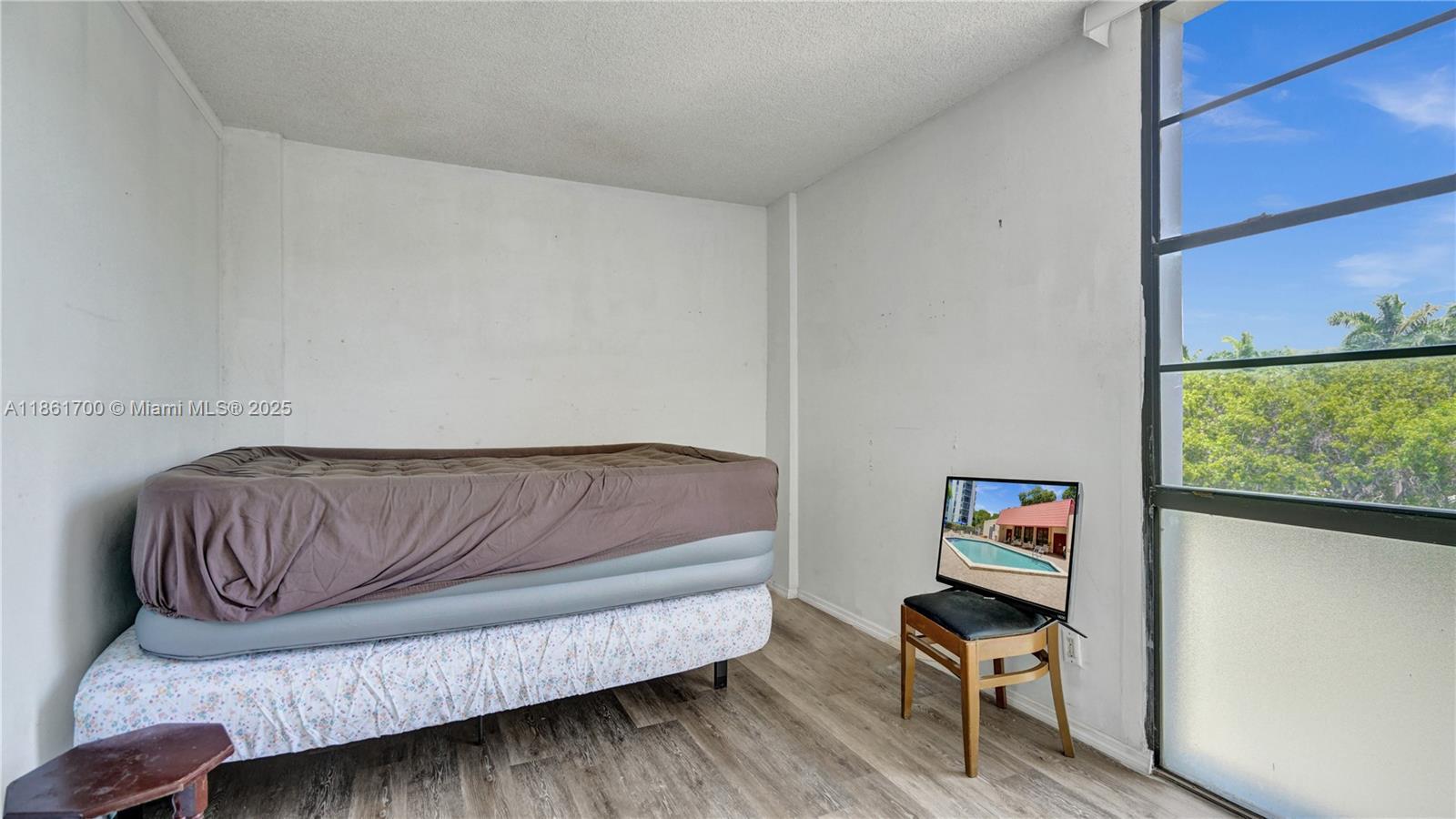 3101 N Country Club Dr # 401