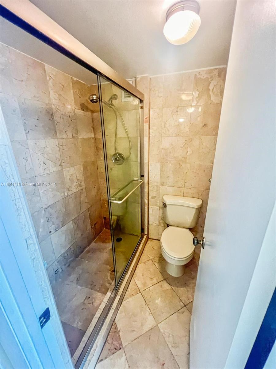 2025 NE 164th St # 716