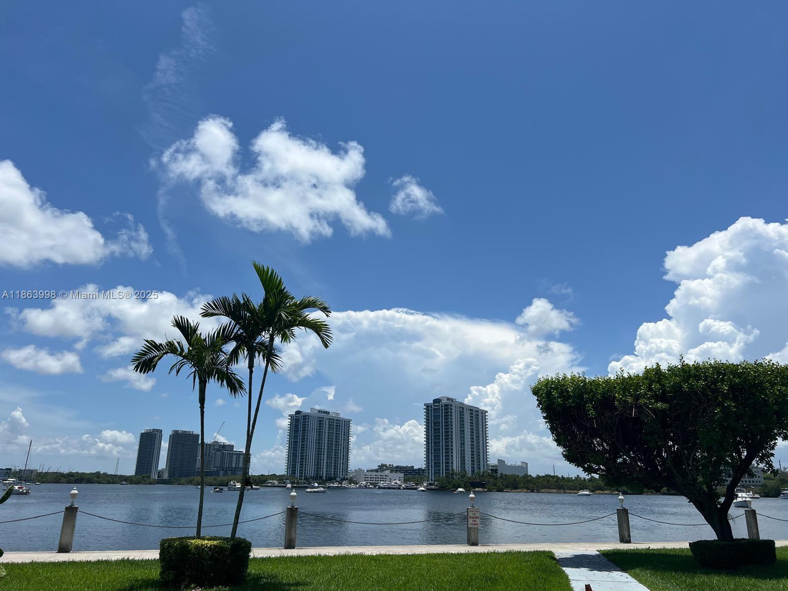 3000 Marcos Dr # P311