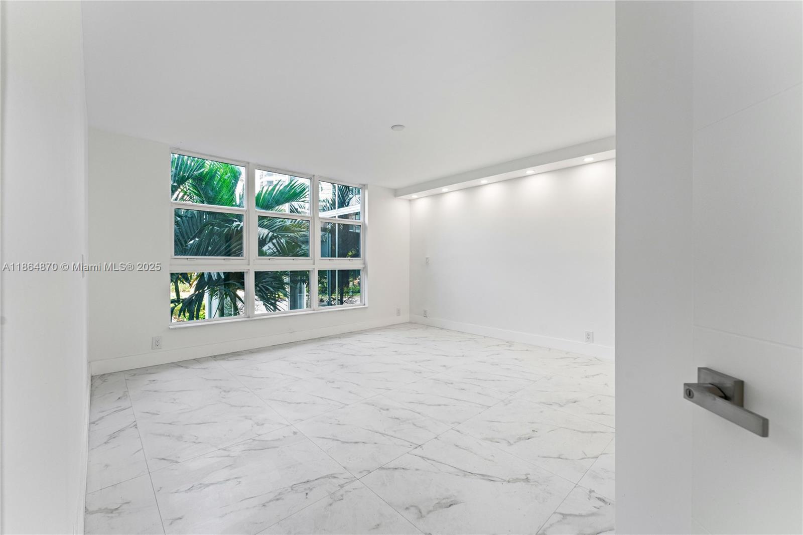 19101 NE 36th Ct # 206