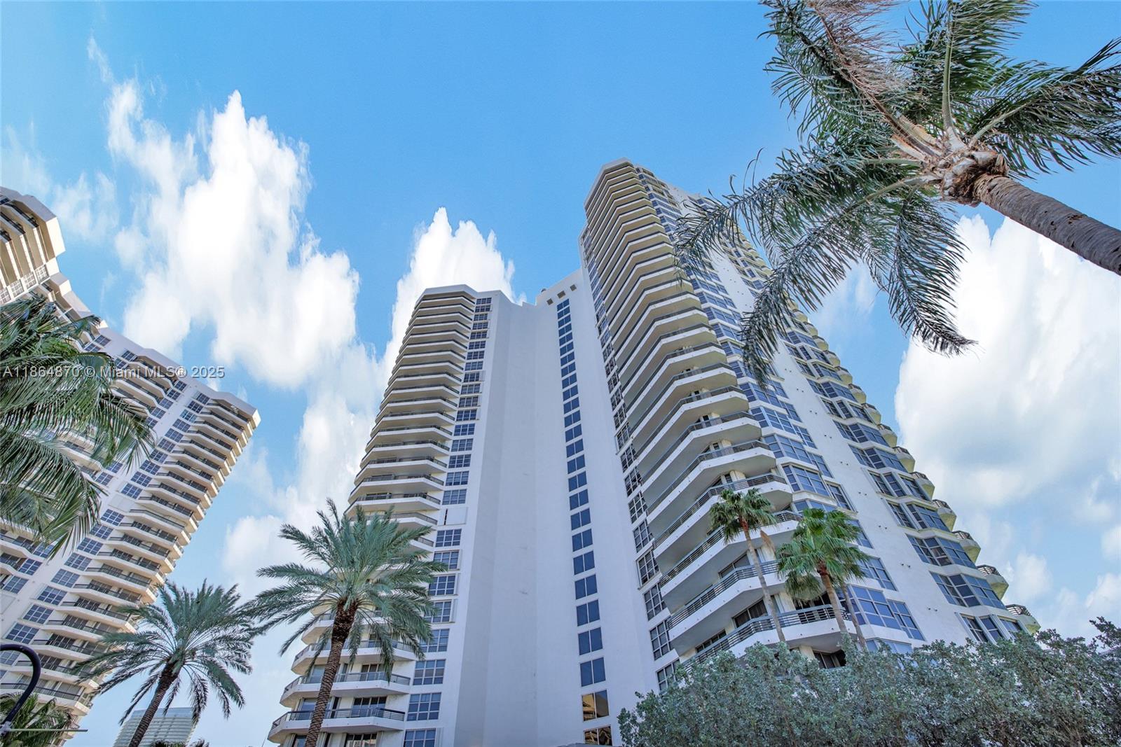 19101 NE 36th Ct # 206