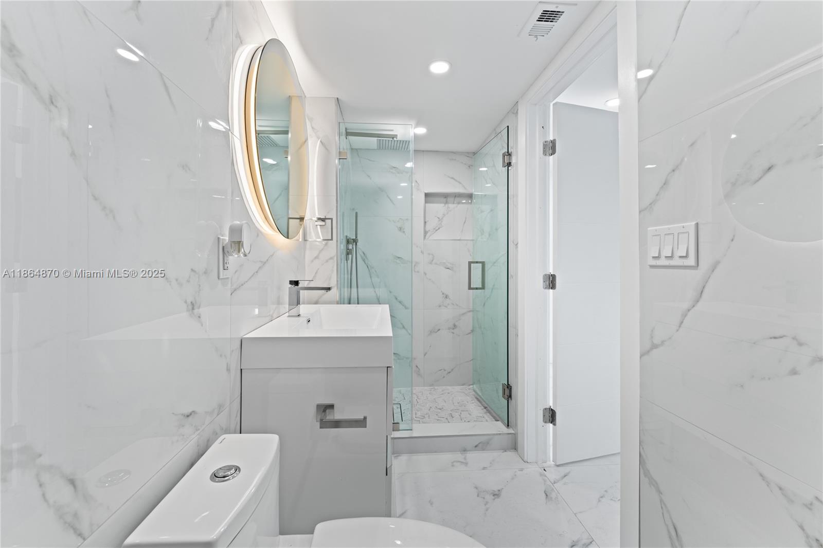 19101 NE 36th Ct # 206