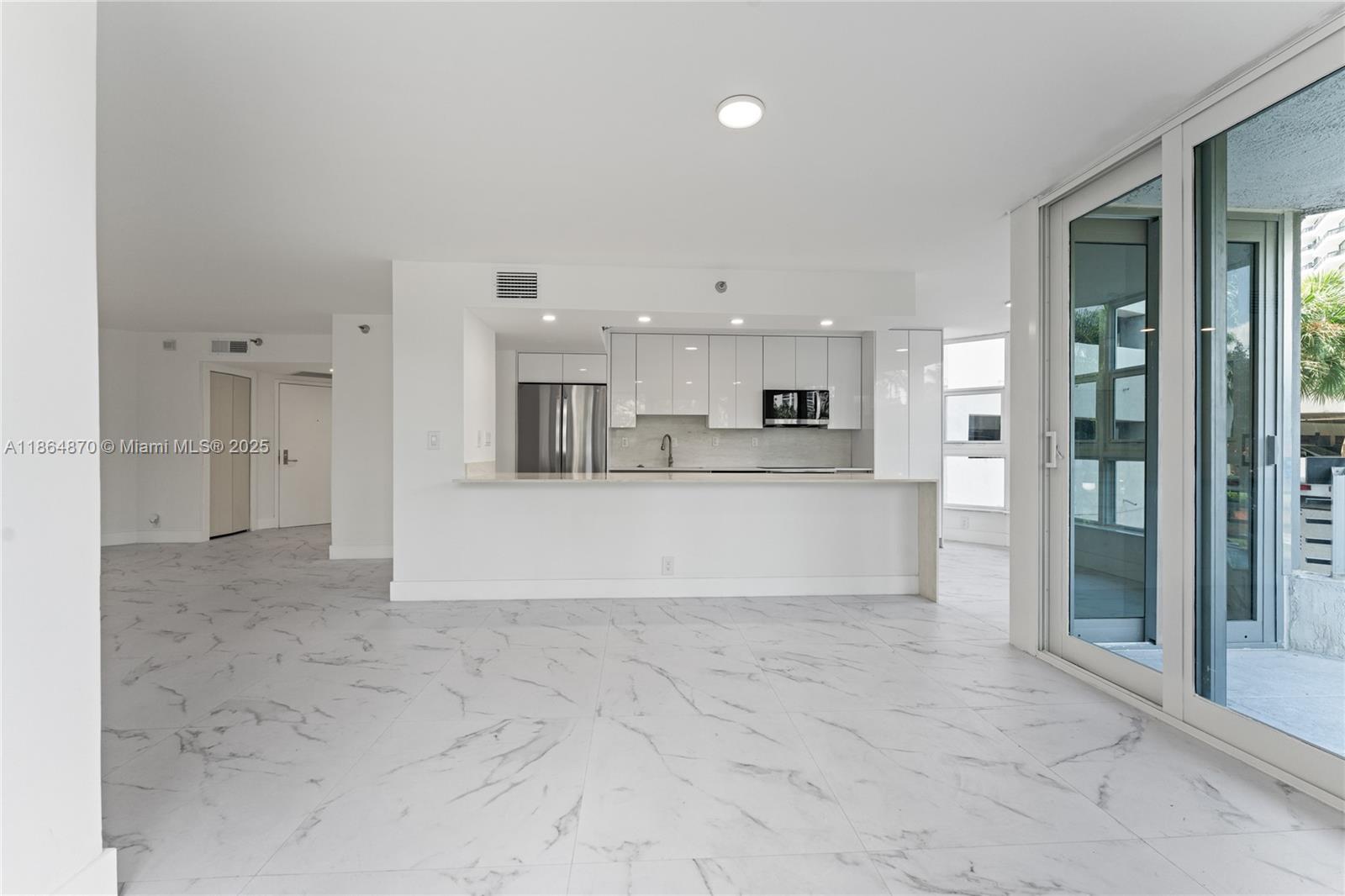 19101 NE 36th Ct # 206