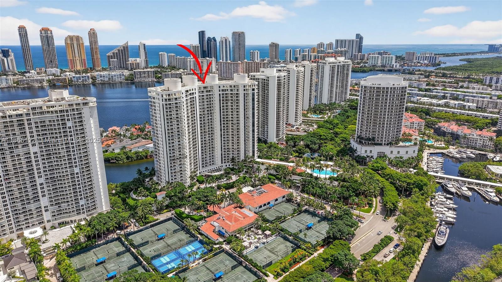 6000 Island Blvd # 707