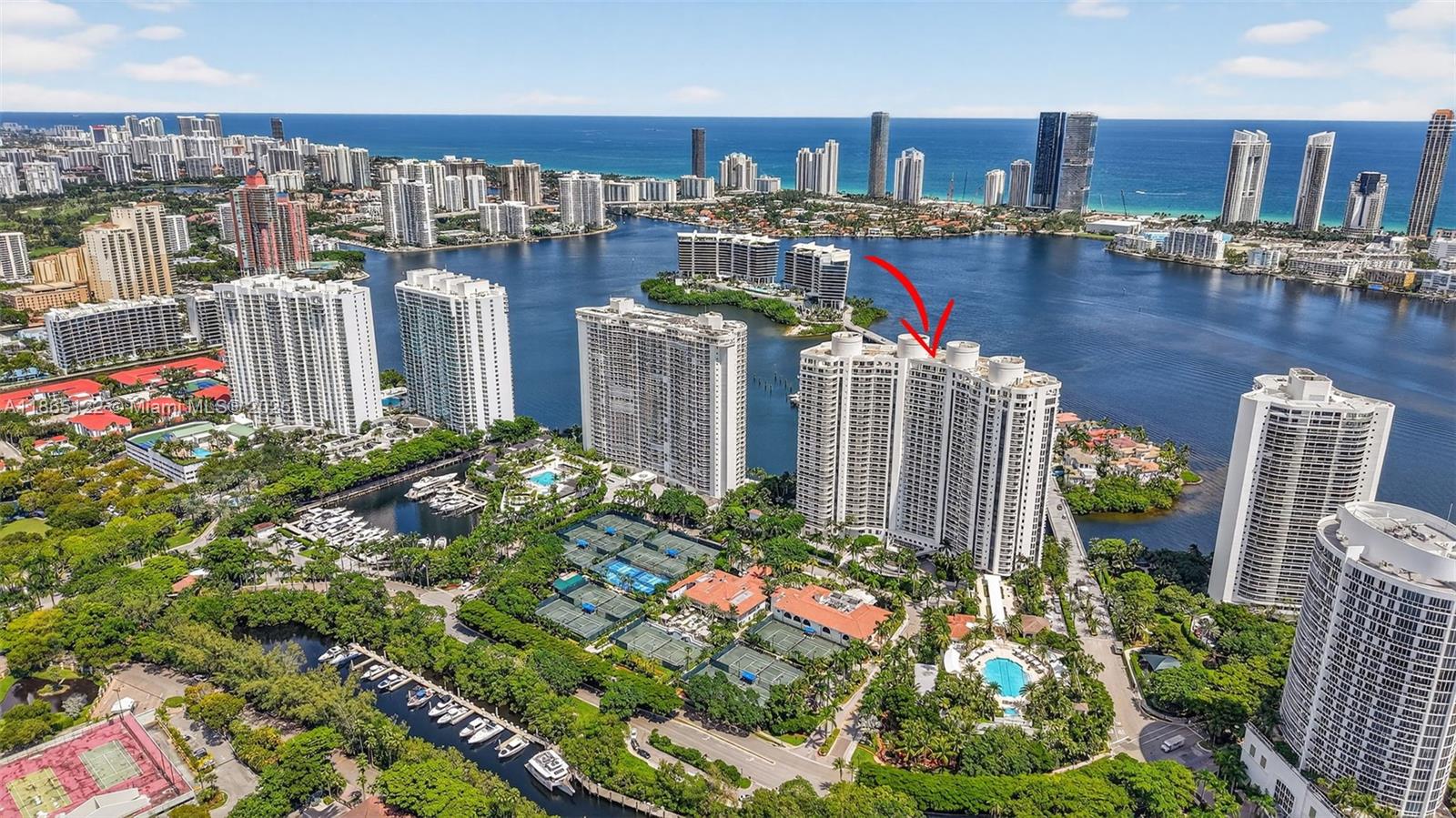 6000 Island Blvd # 707