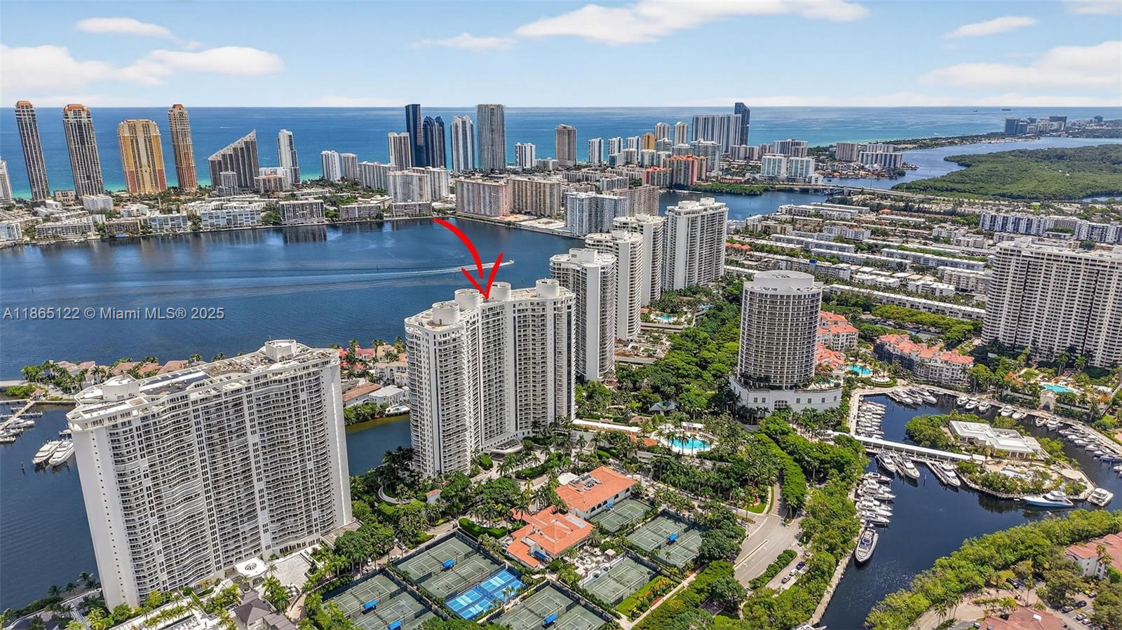 6000 Island Blvd # 707